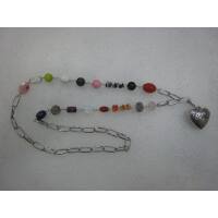Kette, mittel, versch. Steinen und Herzanhänger,...