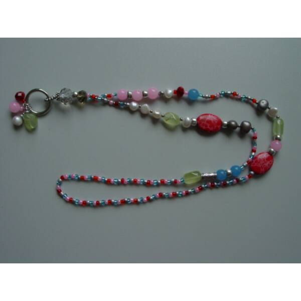 Kette mittel mit Steinen und Perlen, bunt