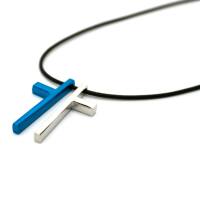 Kette geteiltes Kreuz Edelstahl, mit gew. Stoffband