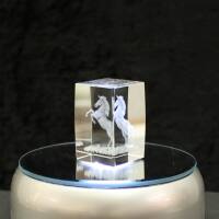 3D-Glas-Cube-aufst. Pferd, versch. Größen