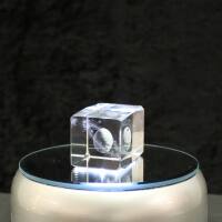 Crystal cuboid block, motif Saturn