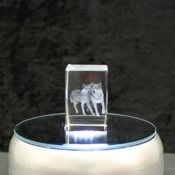 3D-Glas-Cube-2 Wölfe, versch. Größen